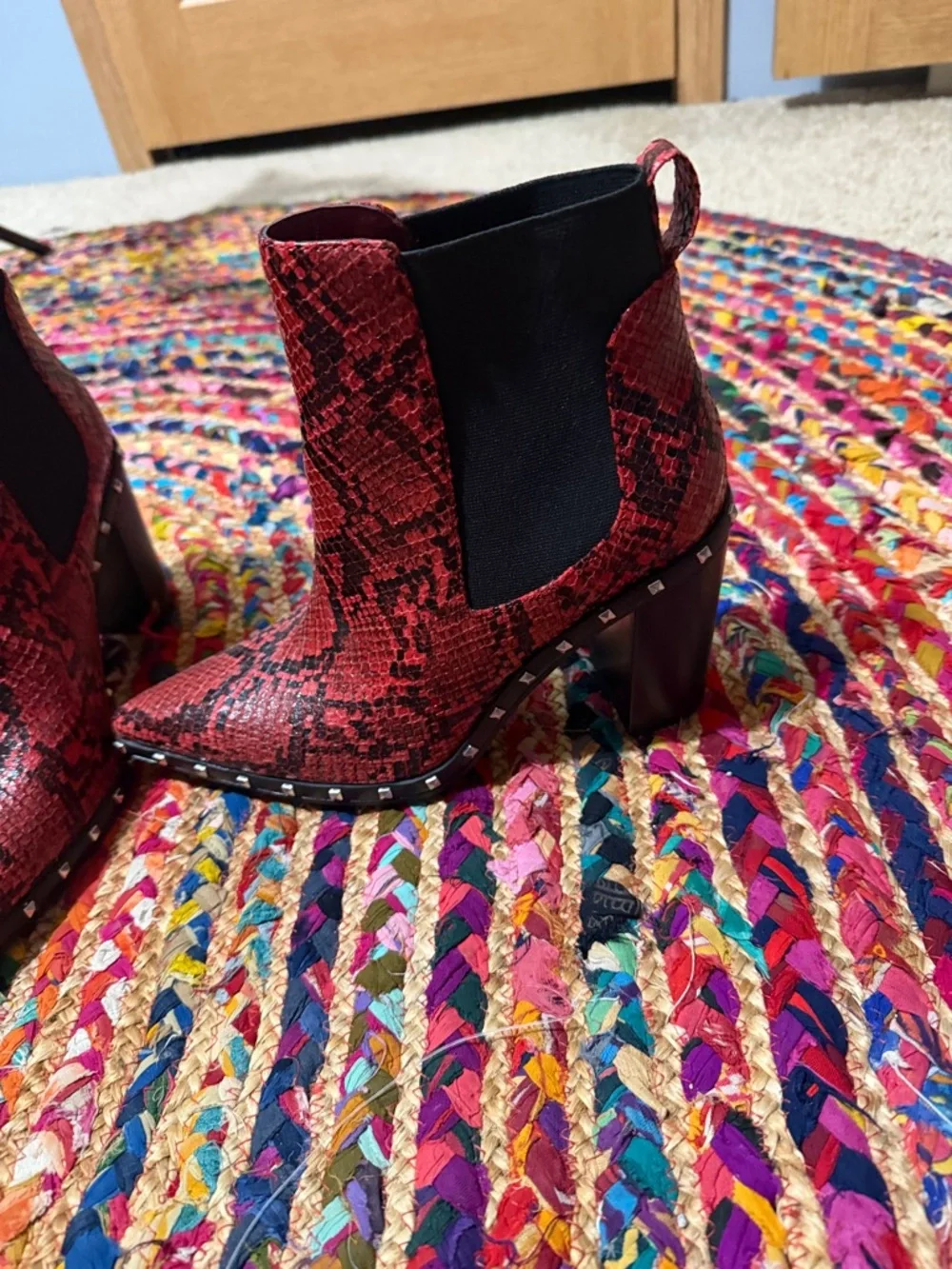 Snake skin STUDDED heeled booties - Picture 3 of 4